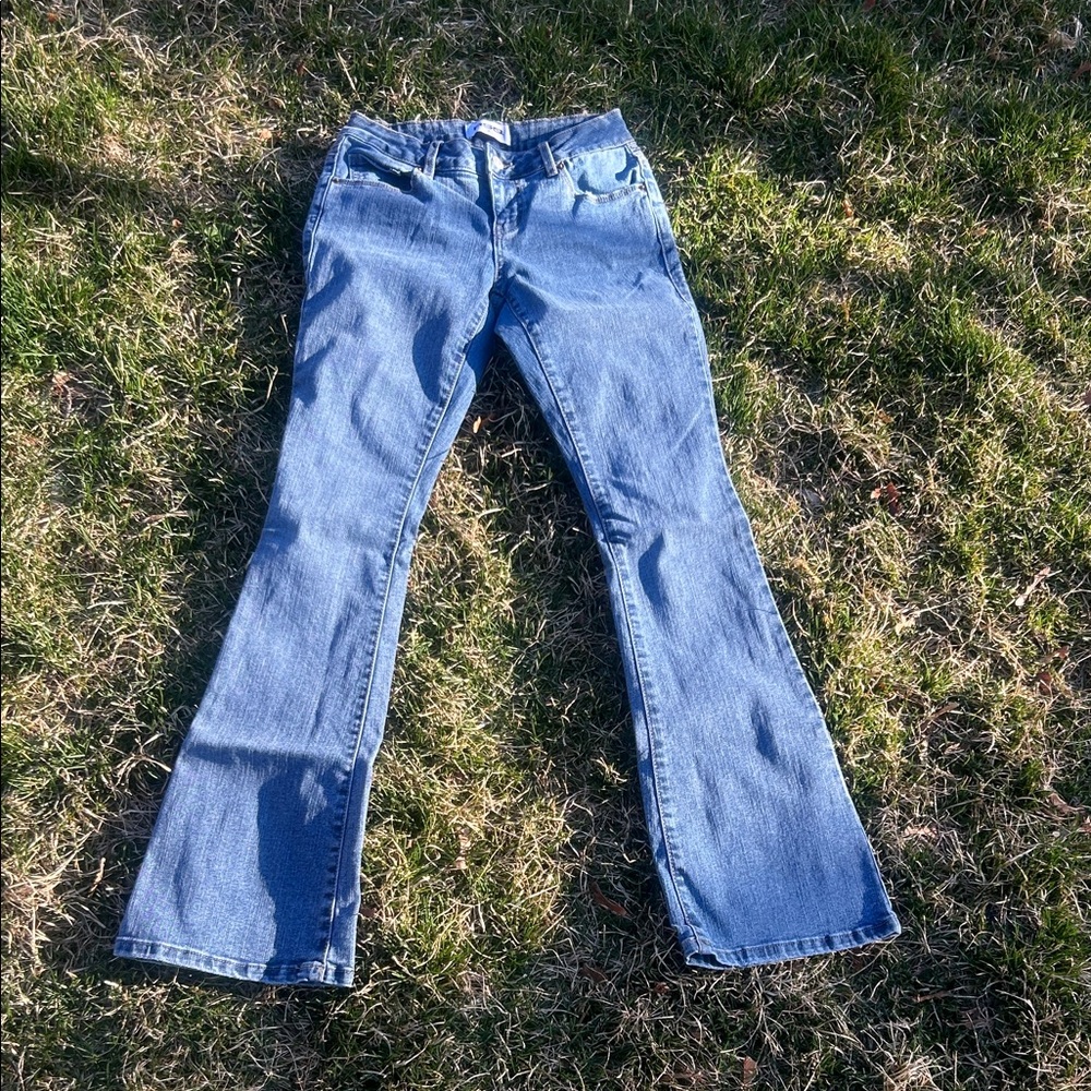 Tilly's Light Blue Flared Women's Jeans